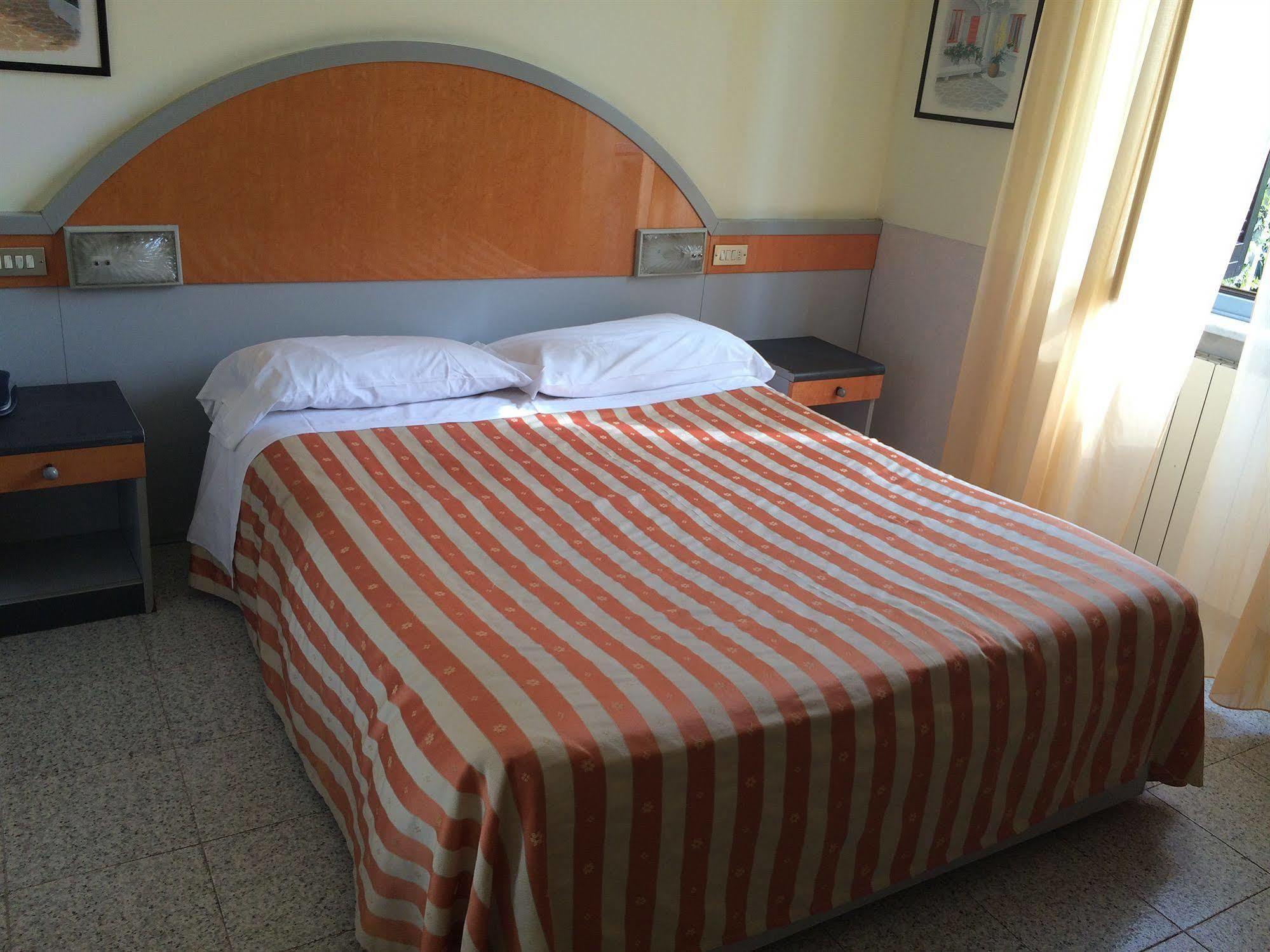 Hotel Mazzini Летоянни Экстерьер фото