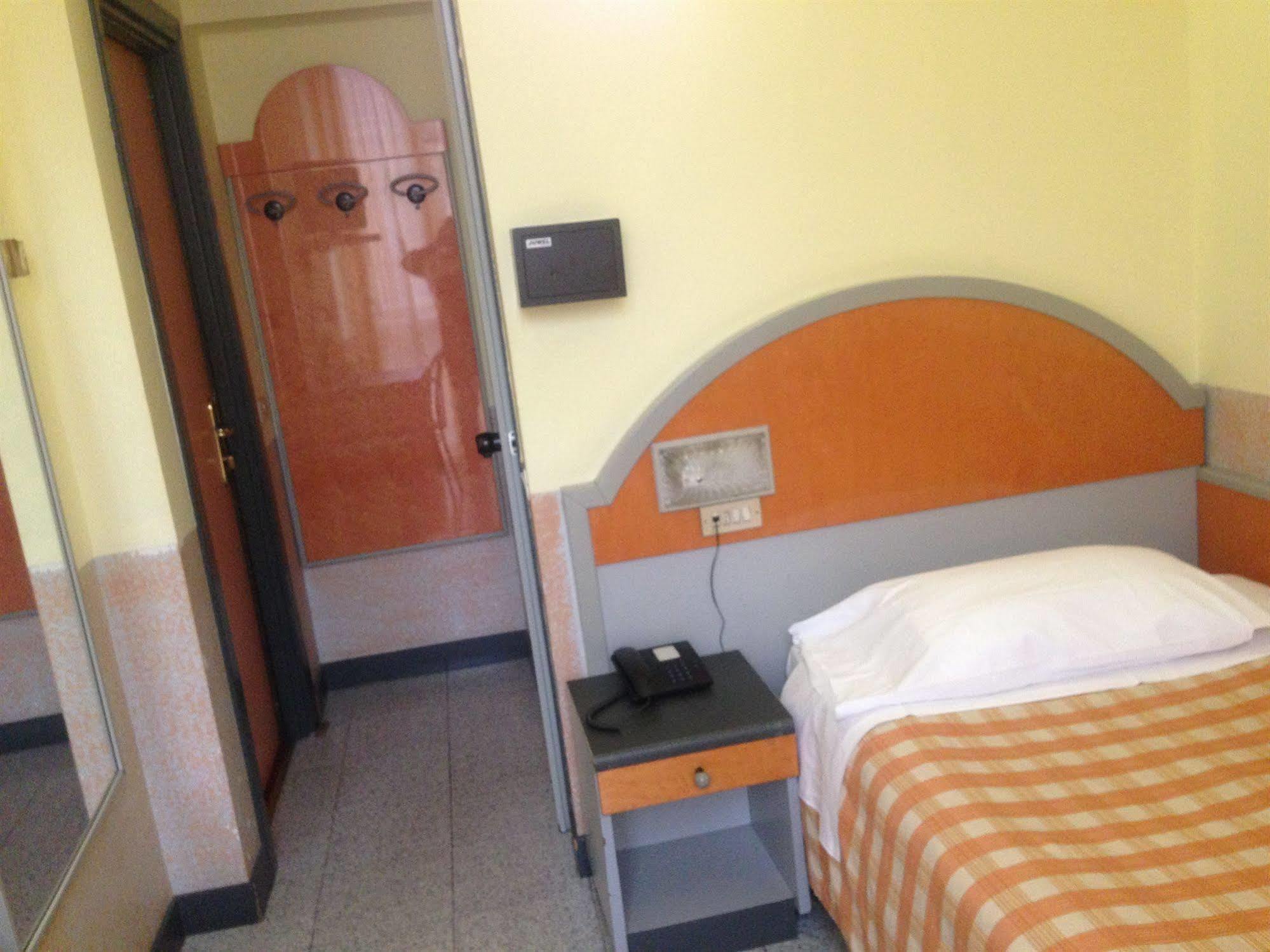 Hotel Mazzini Летоянни Экстерьер фото