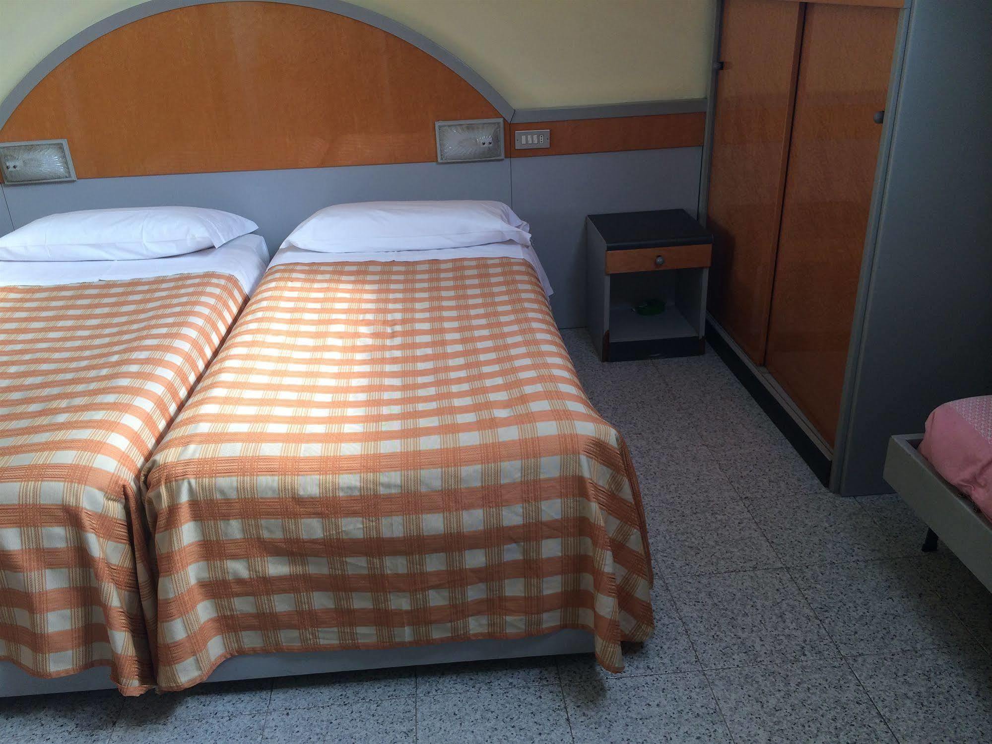 Hotel Mazzini Летоянни Экстерьер фото