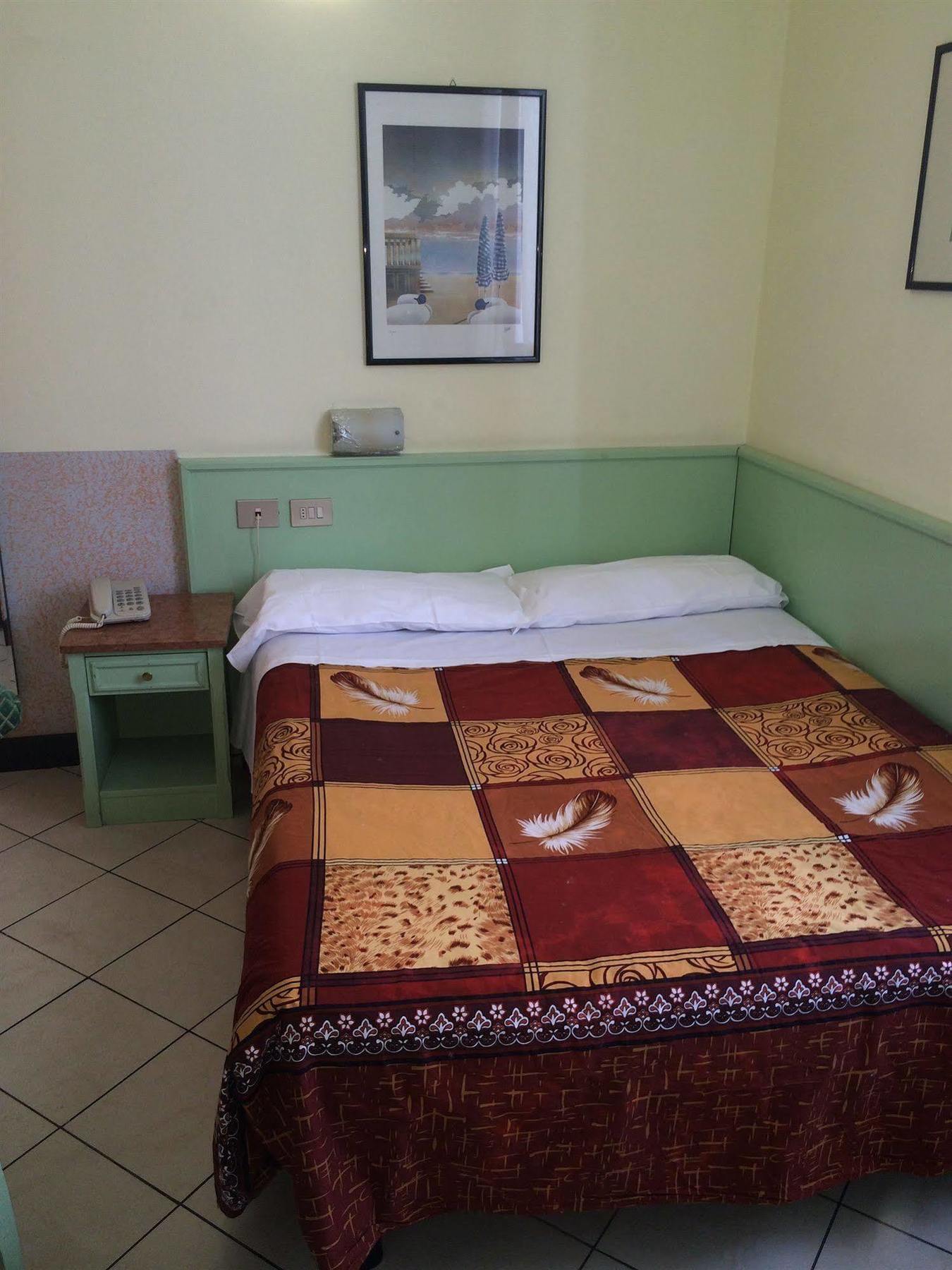 Hotel Mazzini Летоянни Экстерьер фото