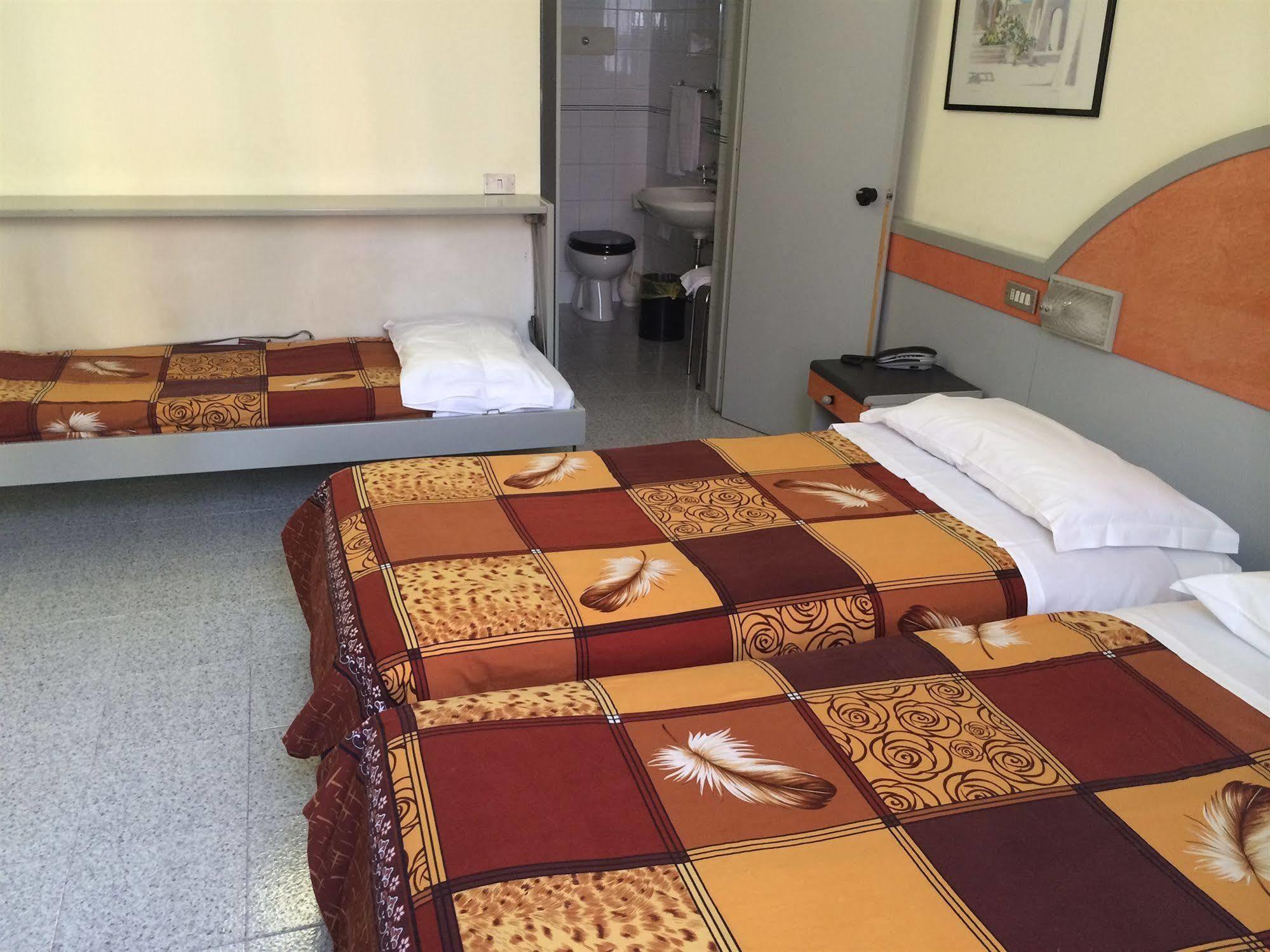 Hotel Mazzini Летоянни Экстерьер фото