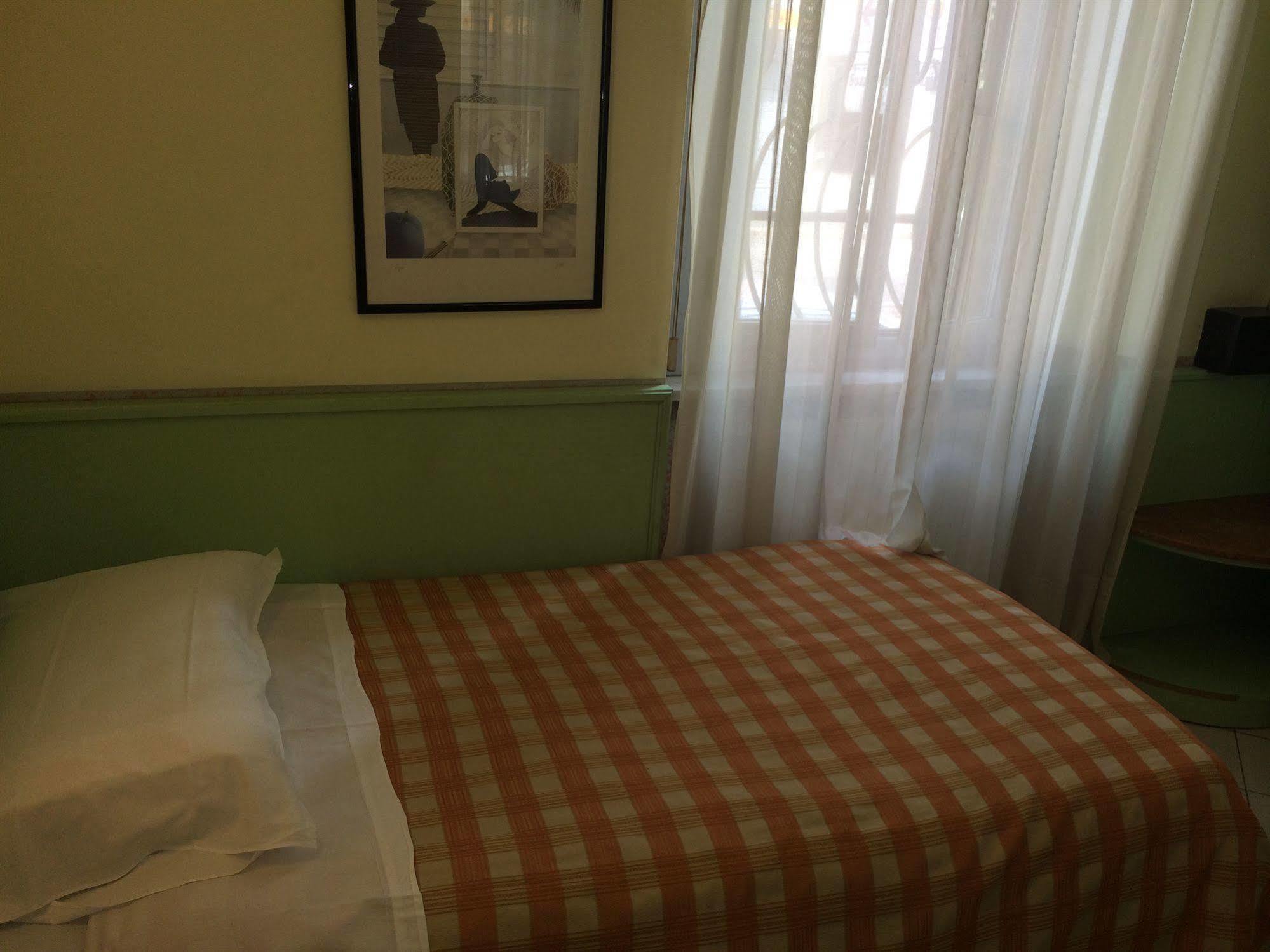 Hotel Mazzini Летоянни Экстерьер фото