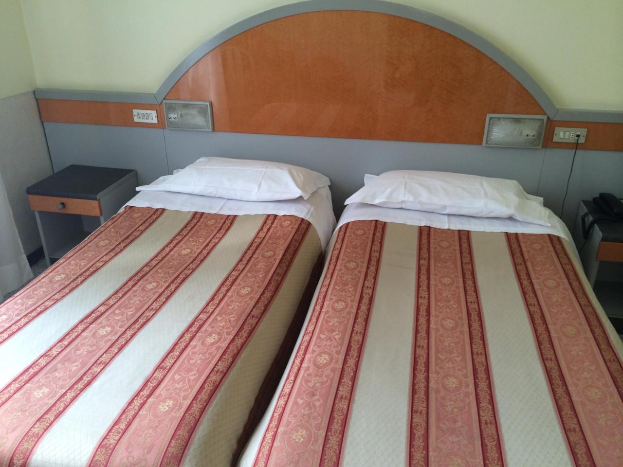 Hotel Mazzini Летоянни Экстерьер фото